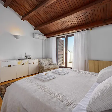 Bella Ana Villa